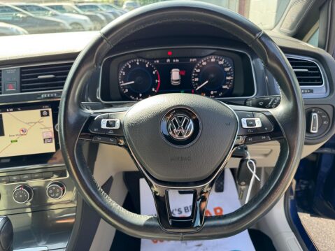 Volkswagen Golf 1.4 TSI BlueMotion Tech SE Nav DSG Euro 6 (s/s) 5dr 49