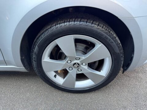 Skoda Octavia 1.5 TSI ACT SE Drive DSG Euro 6 (s/s) 5dr 33