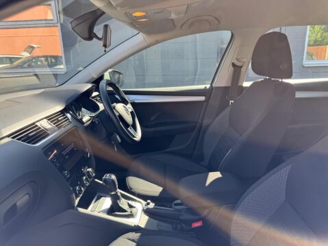 Skoda Octavia 1.5 TSI ACT SE Drive DSG Euro 6 (s/s) 5dr 40
