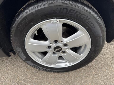 Mini Hatch 1.5 Cooper Euro 6 (s/s) 3dr 28