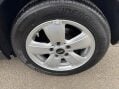 Mini Hatch 1.5 Cooper Euro 6 (s/s) 3dr 28