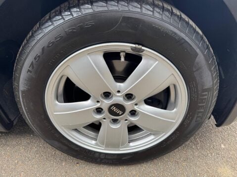 Mini Hatch 1.5 Cooper Euro 6 (s/s) 3dr 30