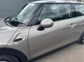 Mini Hatch 1.5 Cooper Euro 6 (s/s) 3dr 43
