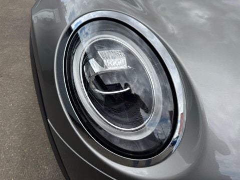 Mini Hatch 1.5 Cooper Euro 6 (s/s) 3dr 47
