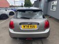 Mini Hatch 1.5 Cooper Euro 6 (s/s) 3dr 4