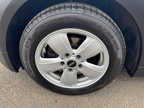 Mini Hatch 1.5 Cooper Euro 6 (s/s) 3dr 27