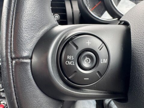 Mini Hatch 1.5 Cooper Euro 6 (s/s) 3dr 24