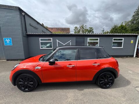 Mini Hatch 2.0 Cooper S Steptronic Euro 6 (s/s) 5dr 6