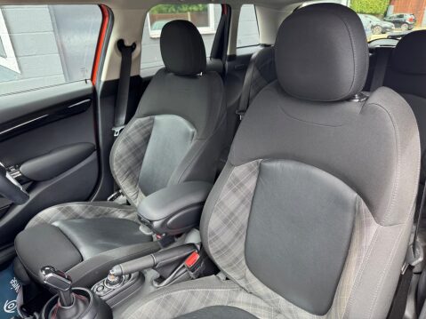 Mini Hatch 2.0 Cooper S Steptronic Euro 6 (s/s) 5dr 44
