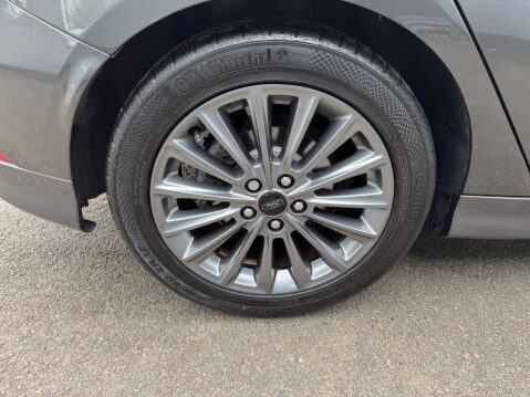 Ford Focus 1.0T EcoBoost ST-Line Hatchback 5dr Petrol Manual Euro 6 (s/s) (125 ps) 39