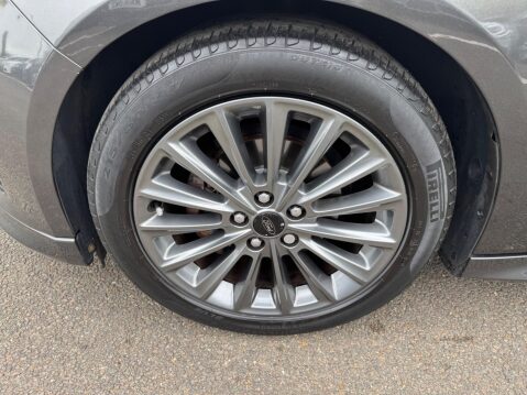 Ford Focus 1.0T EcoBoost ST-Line Hatchback 5dr Petrol Manual Euro 6 (s/s) (125 ps) 37