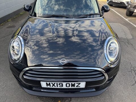 Mini Hatch 1.5 Cooper Classic Hatchback 3dr Petrol Manual Euro 6 (s/s) (136 ps) 7