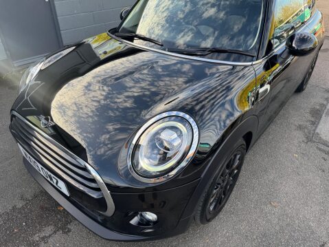 Mini Hatch 1.5 Cooper Classic Hatchback 3dr Petrol Manual Euro 6 (s/s) (136 ps) 6
