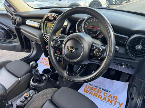 Mini Hatch 1.5 Cooper Classic Hatchback 3dr Petrol Manual Euro 6 (s/s) (136 ps) 33