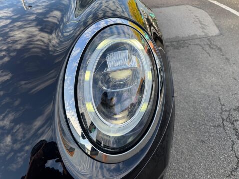 Mini Hatch 1.5 Cooper Classic Hatchback 3dr Petrol Manual Euro 6 (s/s) (136 ps) 17