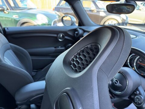 Mini Hatch 1.5 One Hatchback 3dr Petrol Manual Euro 6 (s/s) (102 ps) 13