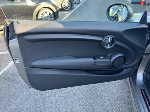 Mini Hatch 1.5 One Hatchback 3dr Petrol Manual Euro 6 (s/s) (102 ps) 29