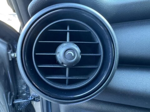 Mini Hatch 1.5 One Hatchback 3dr Petrol Manual Euro 6 (s/s) (102 ps) 47