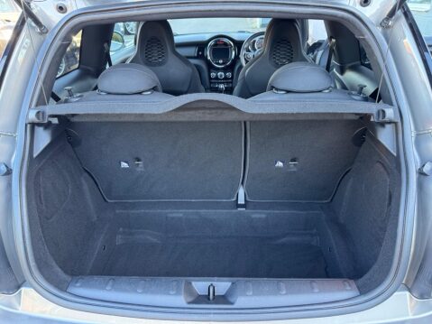 Mini Hatch 1.5 One Hatchback 3dr Petrol Manual Euro 6 (s/s) (102 ps) 37