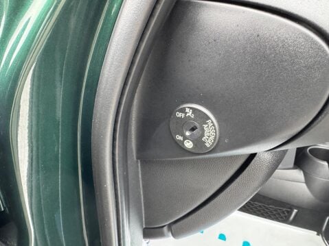 Mini Hatch 1.5 Cooper Hatchback 5dr Petrol Manual Euro 6 (s/s) (136 ps) 30