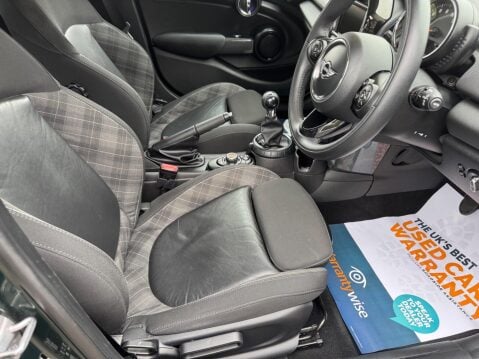 Mini Hatch 1.5 Cooper Hatchback 5dr Petrol Manual Euro 6 (s/s) (136 ps) 18