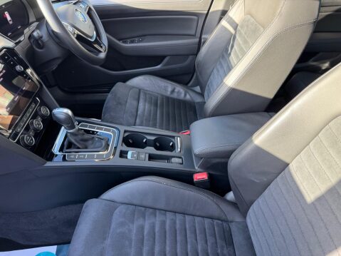 Volkswagen Passat 1.8 TSI GT Estate 5dr Petrol DSG Euro 6 (s/s) (180 ps) 53
