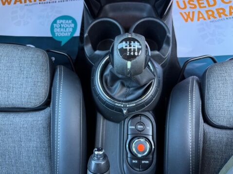 Mini Hatch 2.0 Cooper S Hatchback 3dr Petrol Manual Euro 6 (s/s) (192 ps) 12