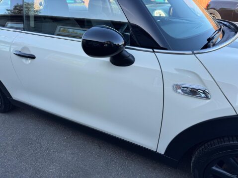 Mini Hatch 2.0 Cooper S Hatchback 3dr Petrol Manual Euro 6 (s/s) (192 ps) 34