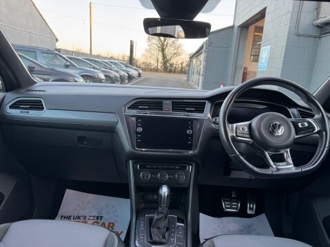 Volkswagen Tiguan 2.0 TDI R-Line SUV 5dr Diesel DSG 4Motion Euro 6 (s/s) (190 ps) 54