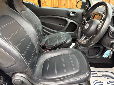 Smart Fortwo Coupe 0.9 fortwo Prime Premium T 3dr 32