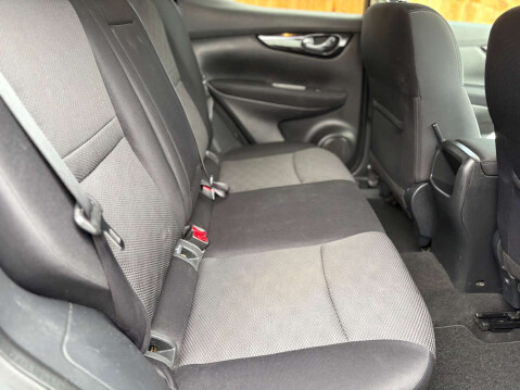 Nissan Qashqai 1.5 Qashqai N-Connecta dCi 5dr 39