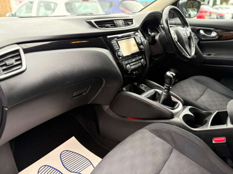 Nissan Qashqai 1.5 Qashqai N-Connecta dCi 5dr 35