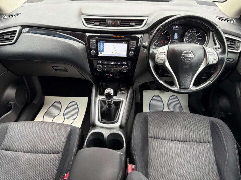 Nissan Qashqai 1.5 Qashqai N-Connecta dCi 5dr 36