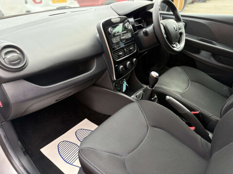 Renault Clio 1.5 Clio Play dCi 5dr 33