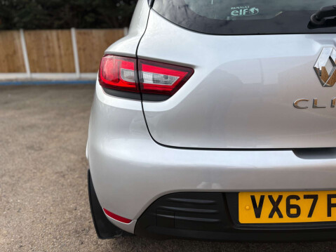 Renault Clio 1.5 Clio Play dCi 5dr 8