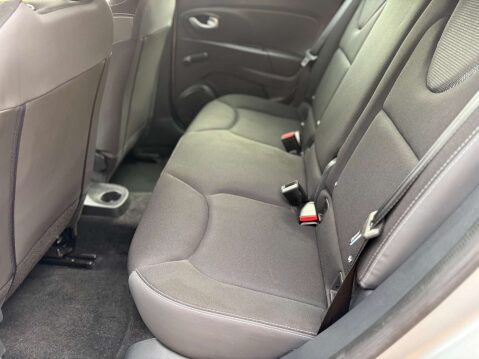 Renault Clio 1.5 Clio Play dCi 5dr 37