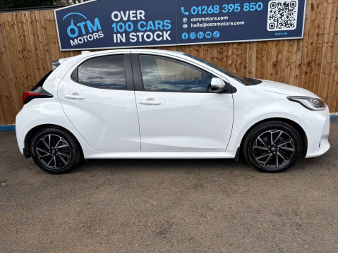 Toyota Yaris 1.5 Yaris Design HEV CVT 5dr 6