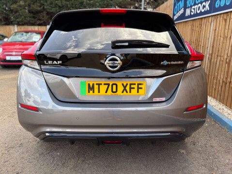 Nissan LEAF Leaf N-Connecta 5dr 9