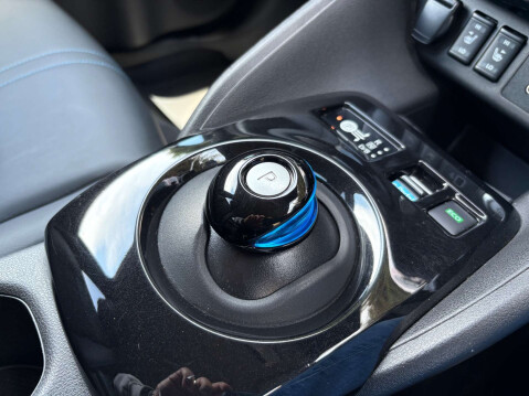 Nissan LEAF Leaf N-Connecta 5dr 54