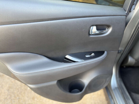 Nissan LEAF Leaf N-Connecta 5dr 59