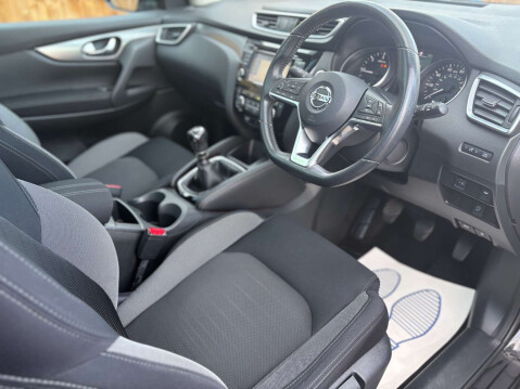 Nissan Qashqai 1.5 Qashqai N-Connecta dCi 5dr 31