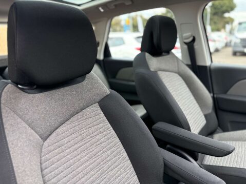 Citroen C4 Picasso 1.6 C4 Picasso Selection Blue HDi 5dr 34