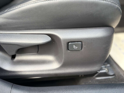 Toyota Prius 1.8 Prius Excel PHEV CVT 5dr 35