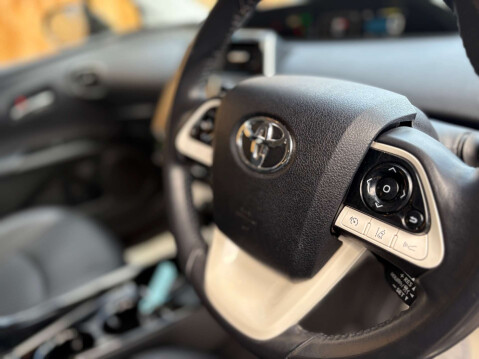 Toyota Prius 1.8 Prius Excel PHEV CVT 5dr 42