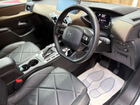 DS 3 1.2 DS3 Crossback Prestige PureTech S/S Auto 5dr 31