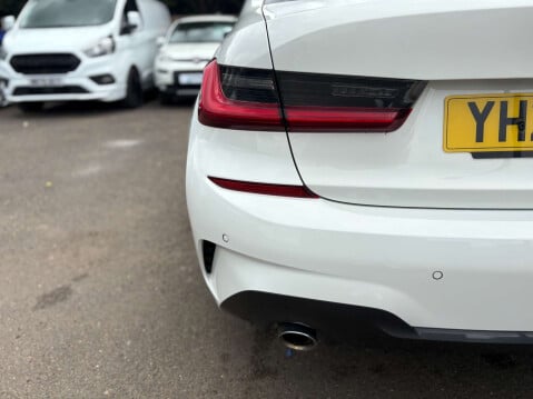 BMW 3 Series 2.0 320I M Sport Auto 4dr 8