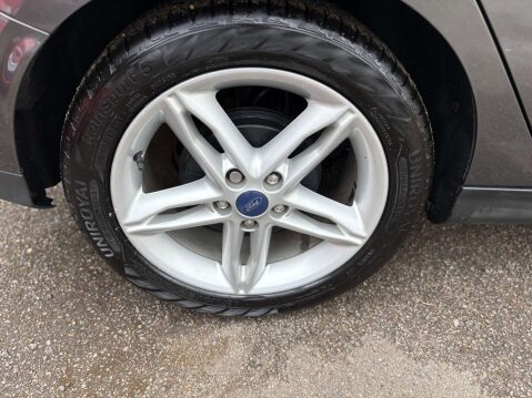 Ford Focus 1.0 Focus Zetec 5dr 20