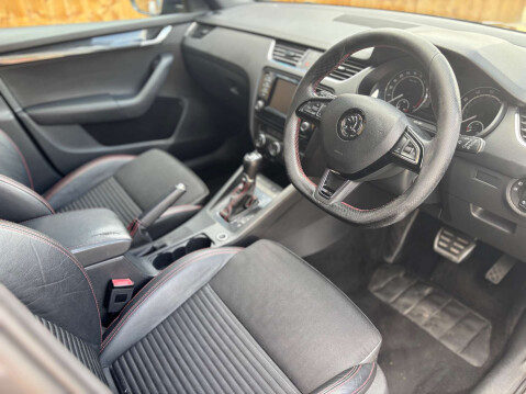 Skoda Octavia 2.0 Octavia vRS TDI Semi-Auto 5dr 28