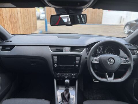 Skoda Octavia 2.0 Octavia vRS TDI Semi-Auto 5dr 32