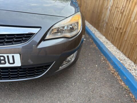 Vauxhall Astra 1.6 Astra Elite Auto 5dr 13